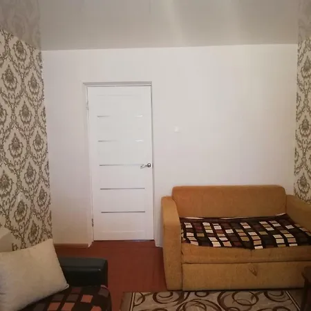 Квартира У Лошицкого Парка Apartment